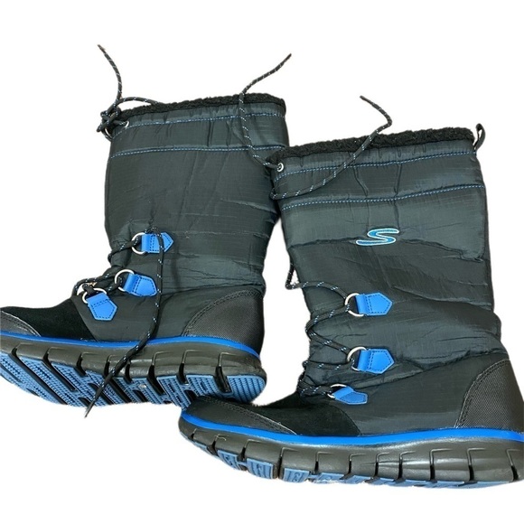 Skechers WOMANS SNOW BOOTS SIZE 9 Black Blue - Picture 1 of 5